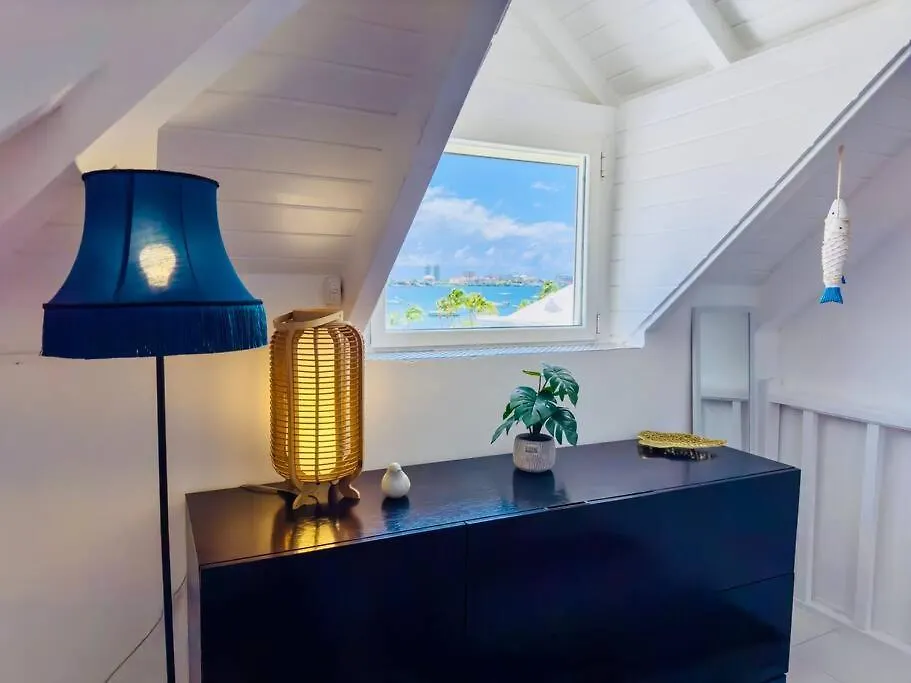 Appartamento Spacious Waterfront 2 Bedroom Condo With 2 Bathrooms, Pool, Ac Baie Nettle Sint Maarten