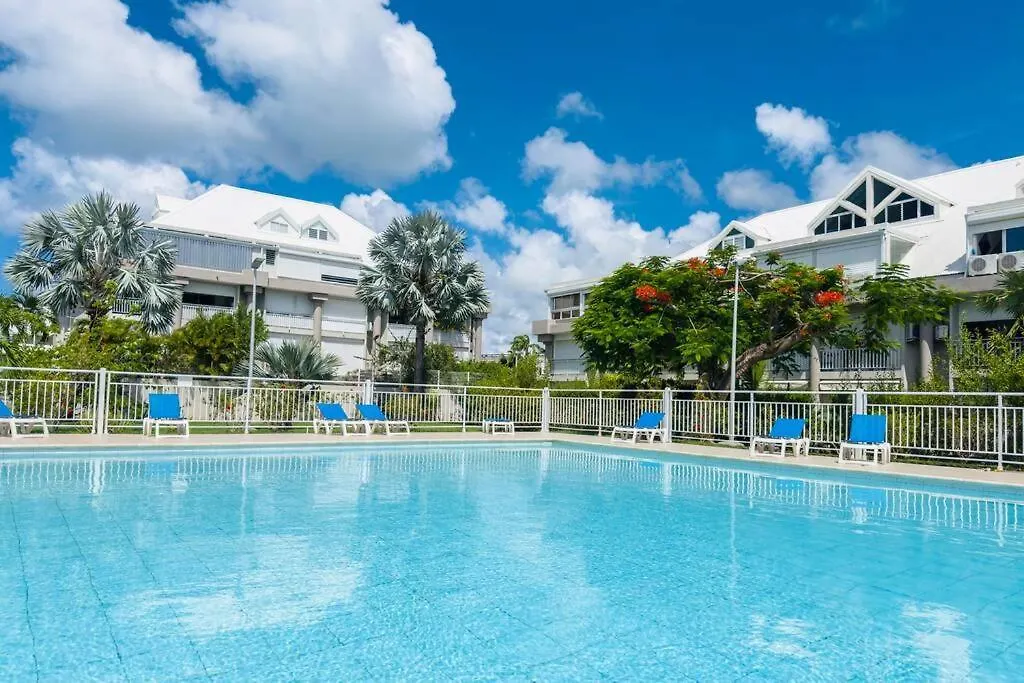 Charming 2 Bedroom Apart ,Between Lagoon And Sea! Baie Nettle Apartment